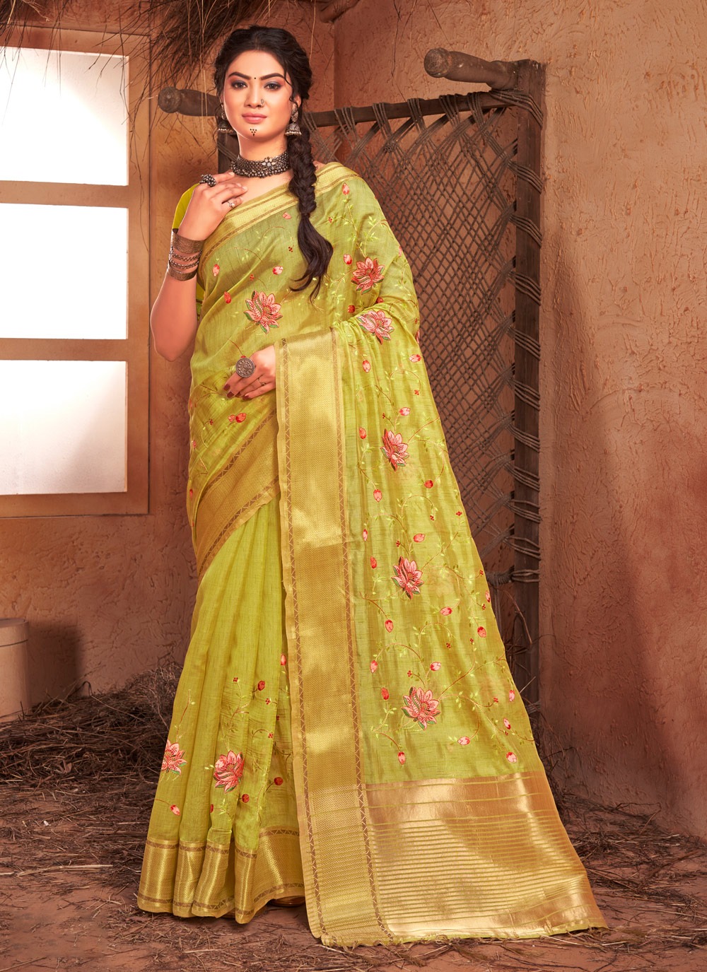 sangam print manbhawan organza decent look saree catalog