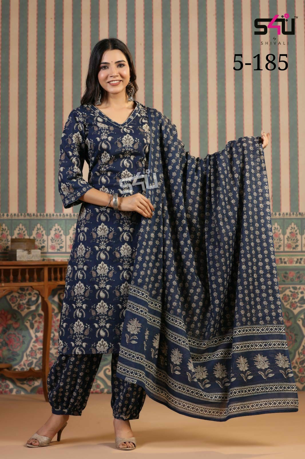 s4u d no 5-185 fancy exclusive print kruti with dupatta size set