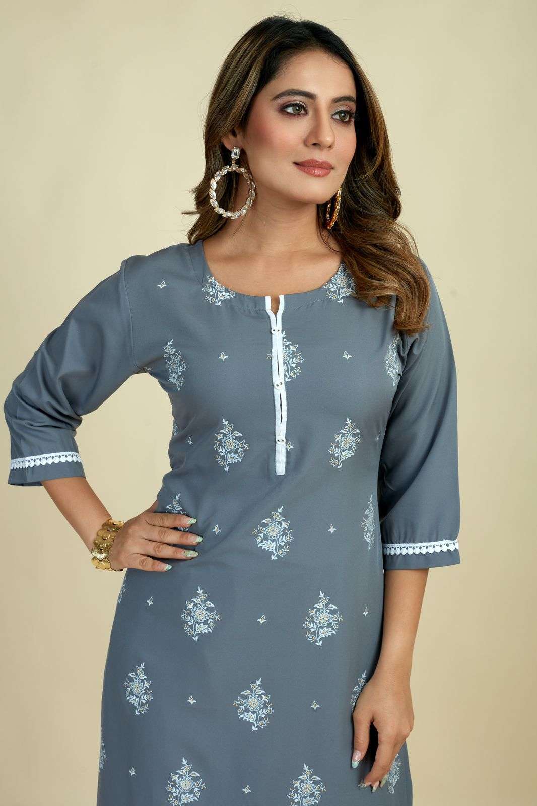 seamore pooja 4  crape attrective look kurti with bottom catalog