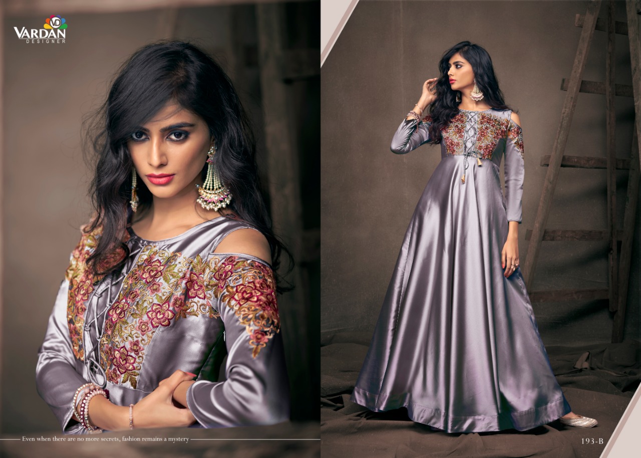 vardan desinger Navya Vol 10 Gold tapeta innovative style gown catalog