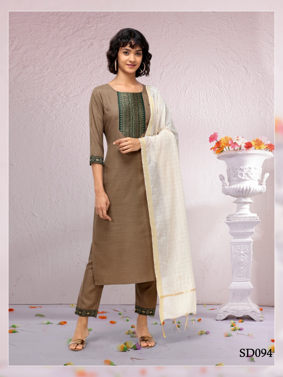 syasii  nainvish cotton gorgeous look kurti bottom with dupatta catalog