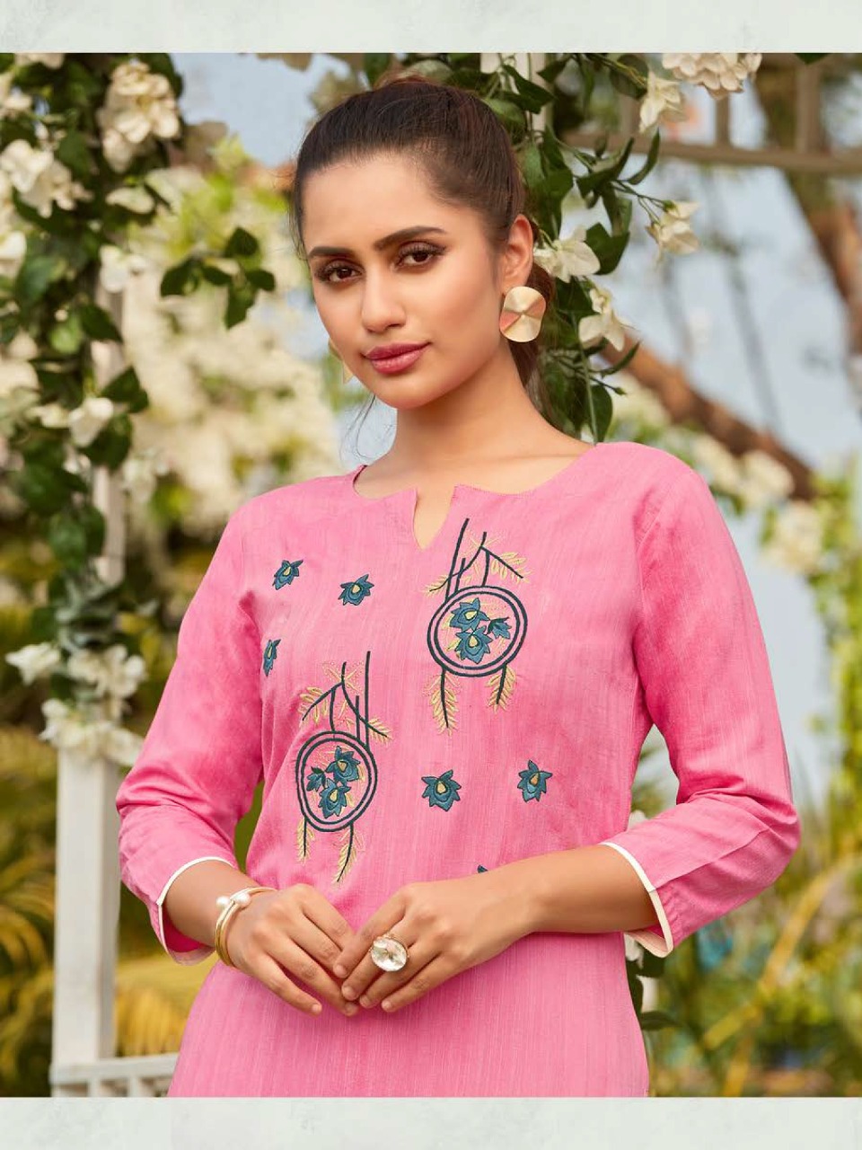 syasii magical beauty rayon decent embroidary look kurti with bottom catalog