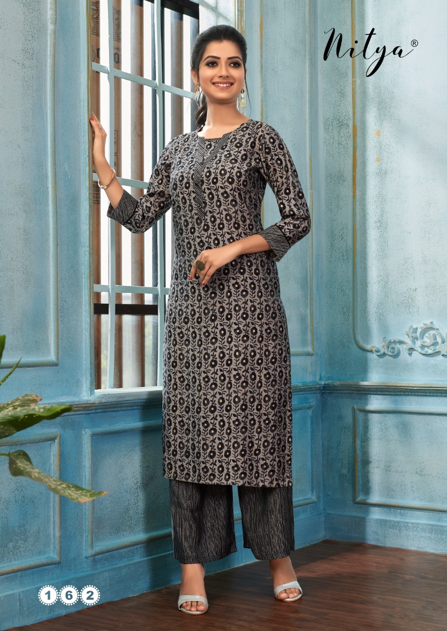 lt nitya Pick and choose silk attrective print kurta with pant size set