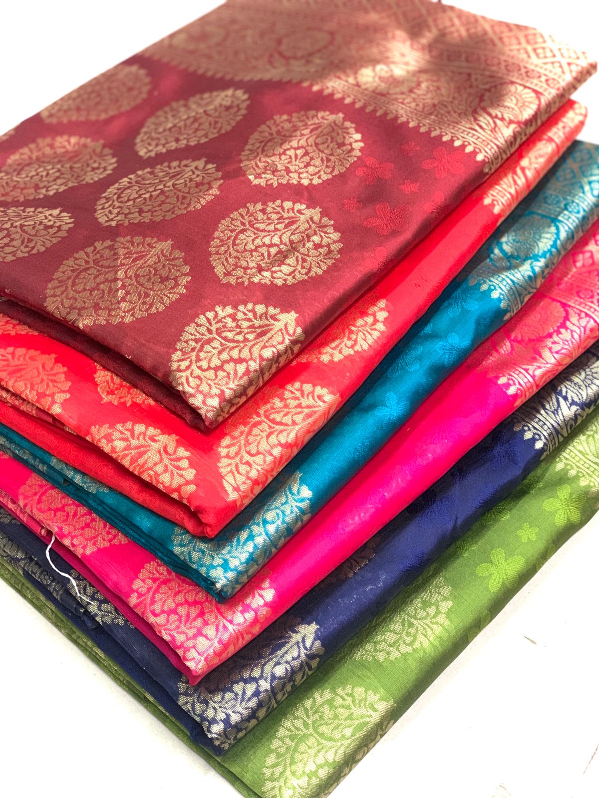 vivera internation pavitra 2 silk astonishing saree catalog