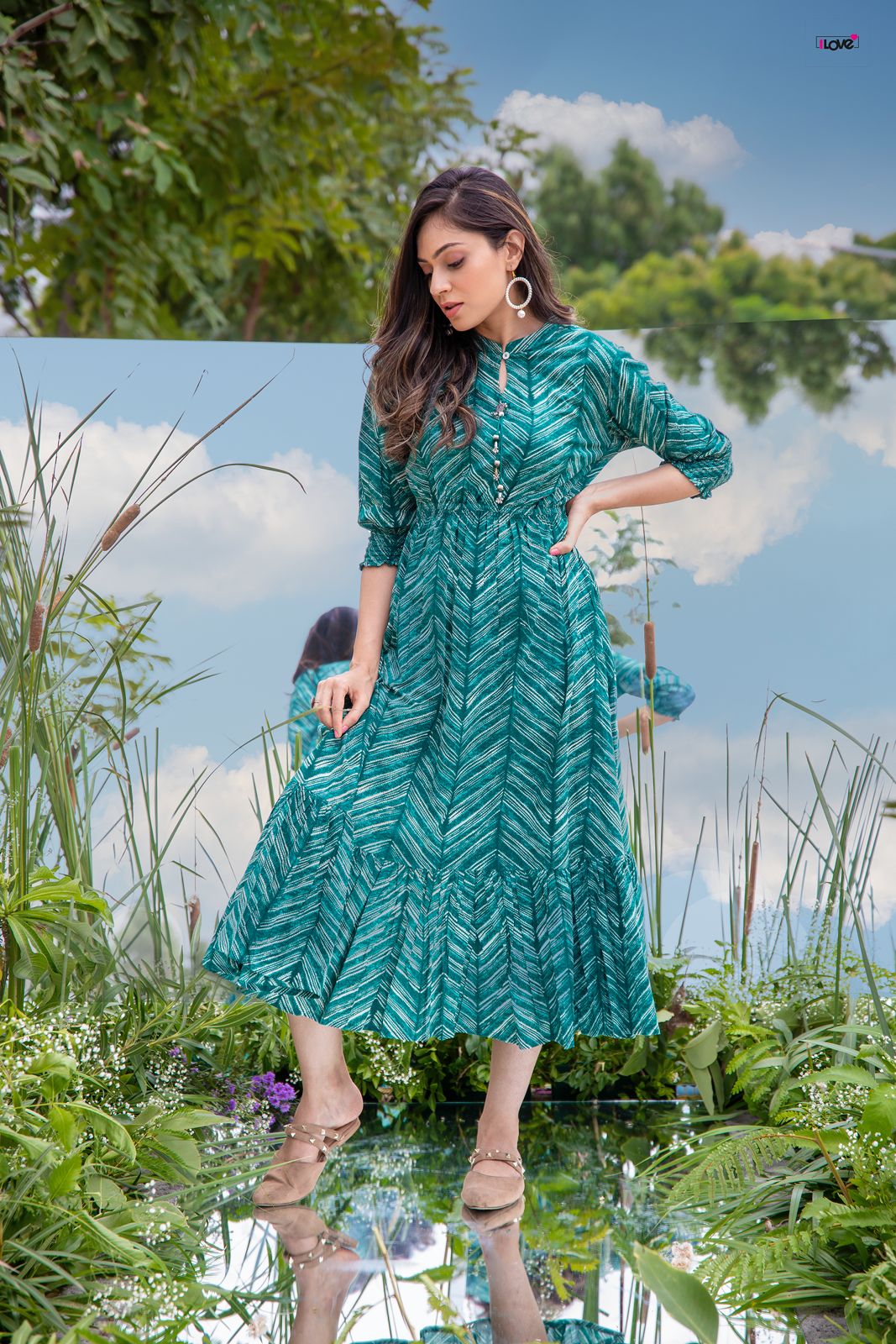 s4u anokhi cotton and rayon decent colour and look kurti catalog