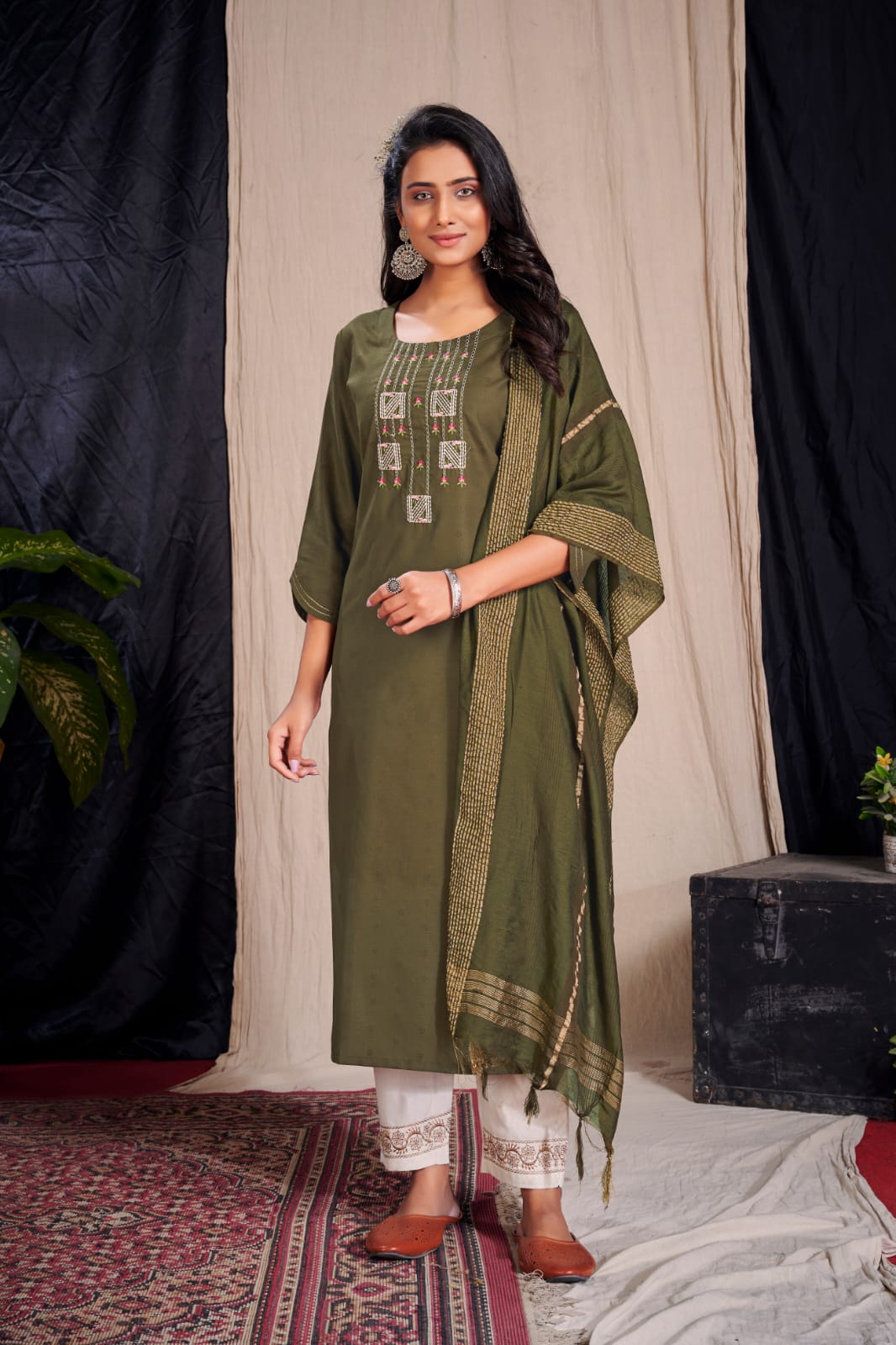 Banwery Fashion  Royal Couple V 9 stylish look Royal couple combo of Kurta with Payjama and Kurti with Pants and Dupatta catalog