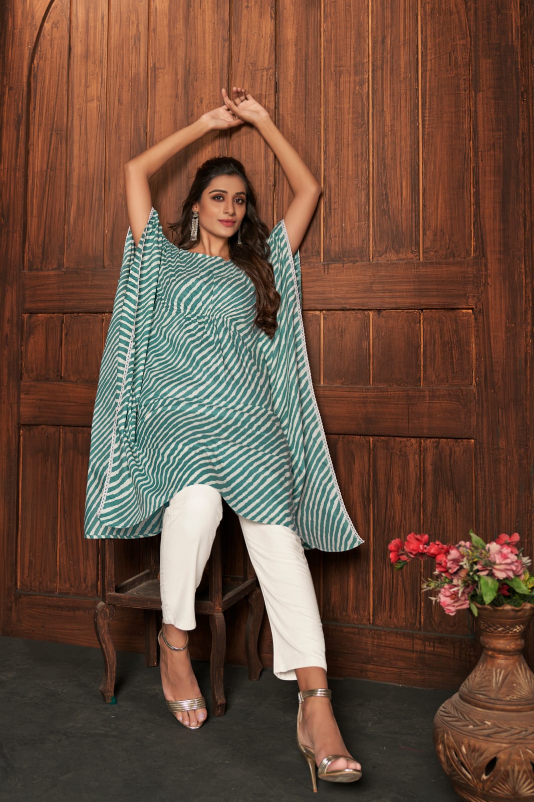 Banwery Fashion kaftans cotton decent look and colour kurti catalog