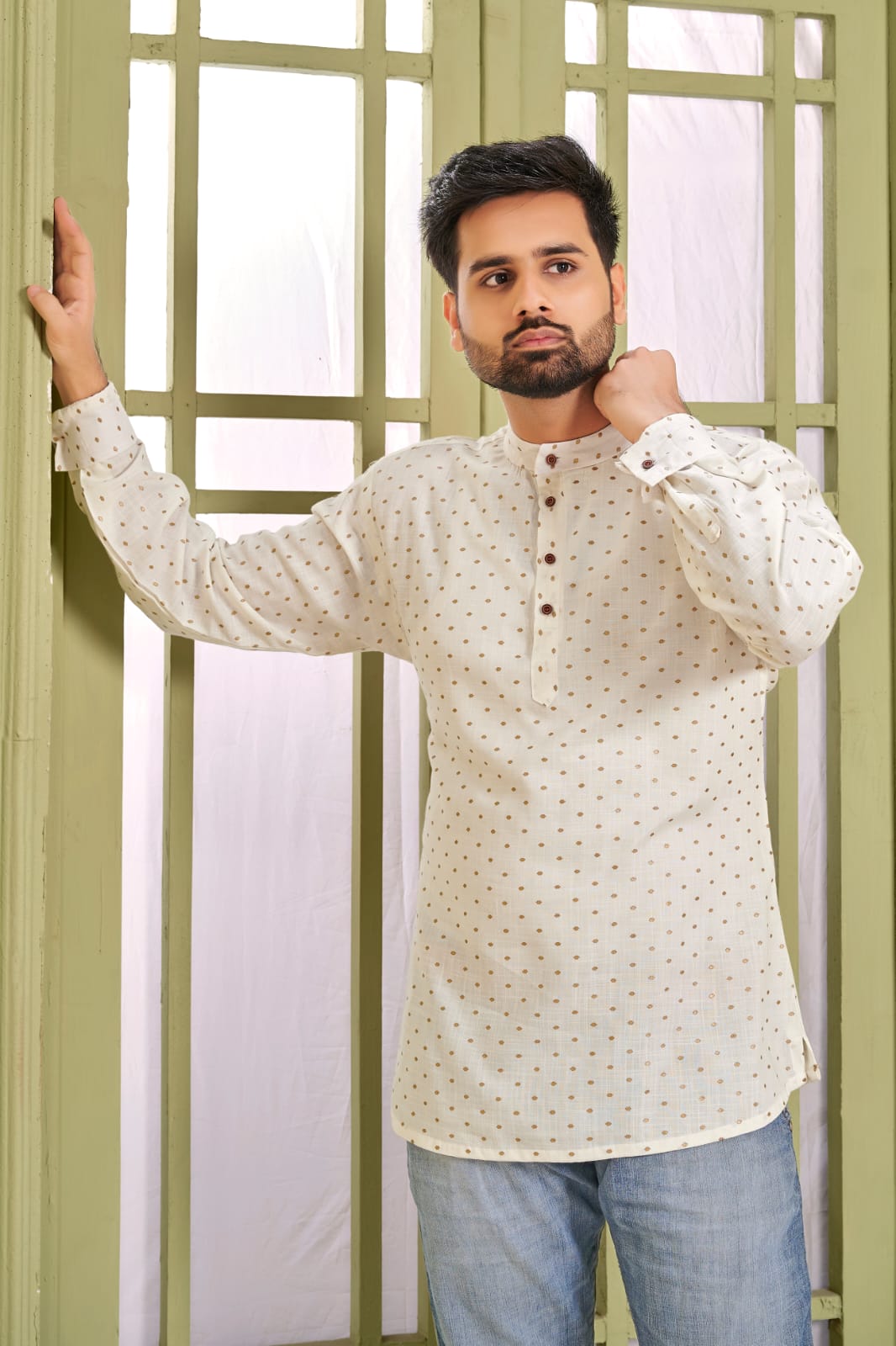 Banwery Fashion cherry rayon innovative look combo of Short Kurta with and Short Top catalog