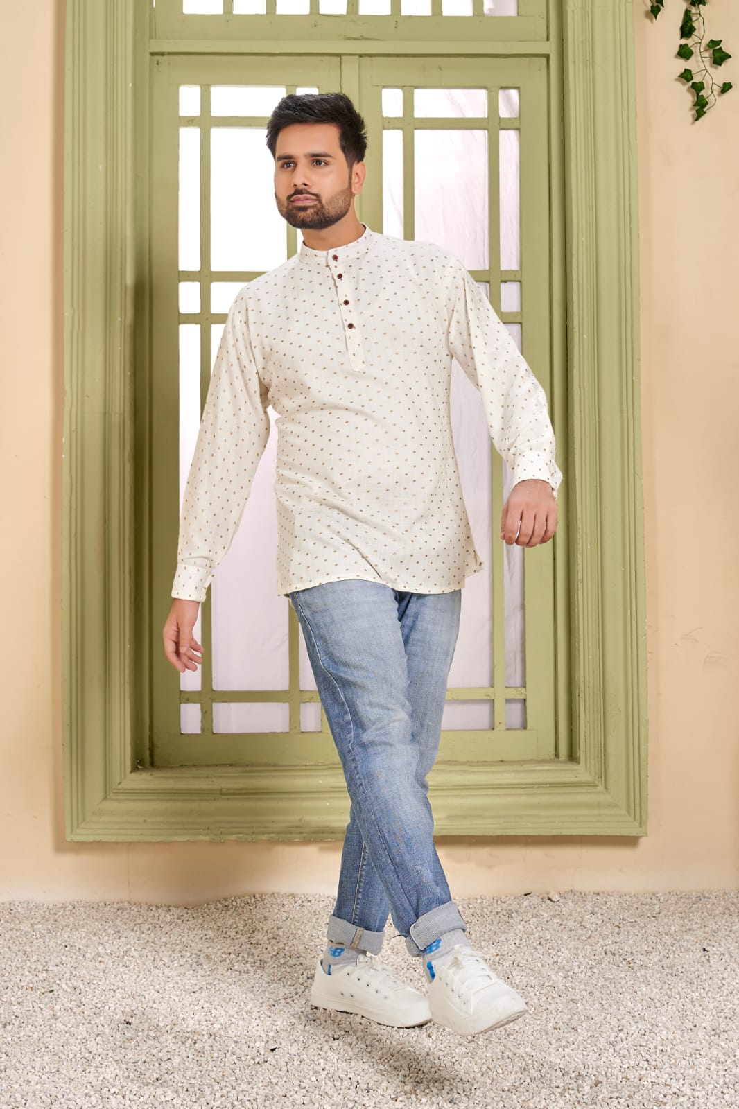 Banwery Fashion cherry rayon innovative look combo of Short Kurta with and Short Top catalog