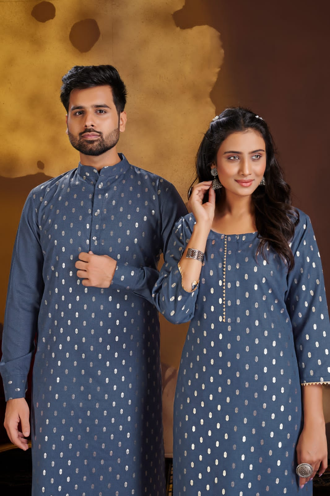 Banwery Fashion couple dream attrective look Kurta with Payjama and Kurti with Pants catalog