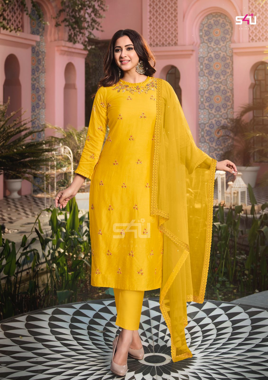 S4u shivali noor fancy gorgeous look top with pant and dupatta catalog