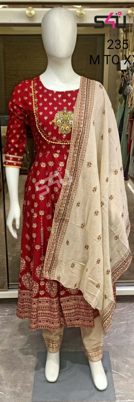 s4u s4u 235 fancy decent look top bottom with dupatta size set