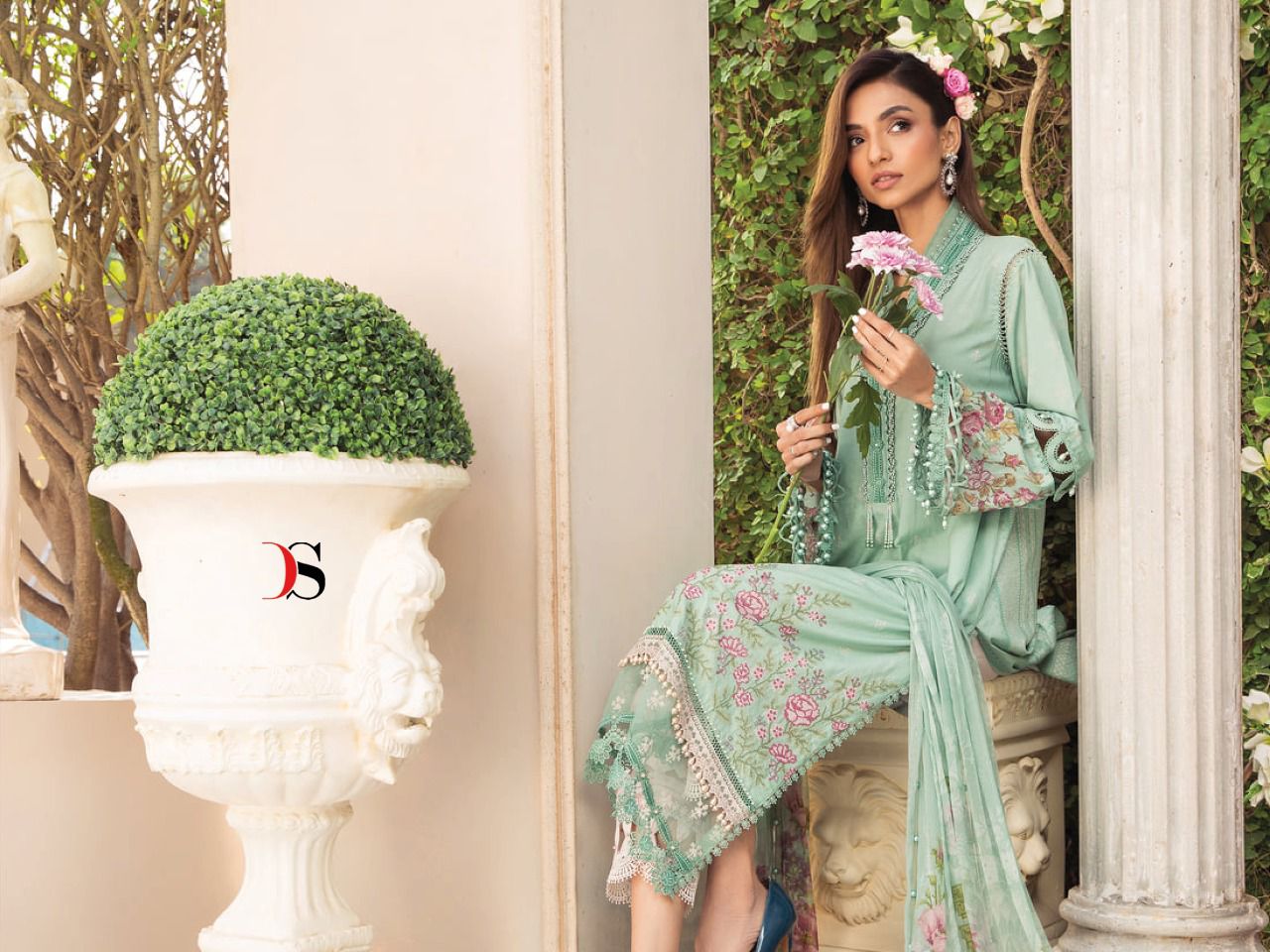 deepsy suit Mariab mprint 22  2 cotton decent look salwar suit  catalog with chiffon dupatta