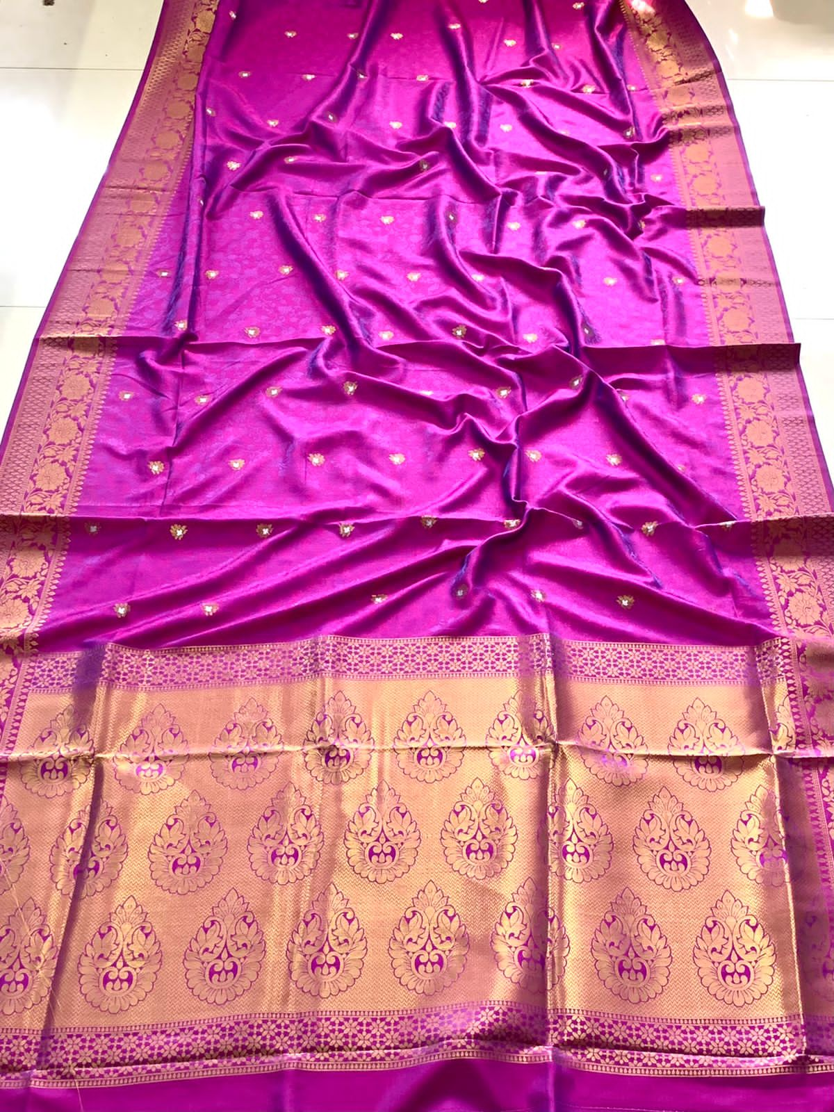 vivera international Parampara5 sarees Soft rich Banarasi elegant look saree single