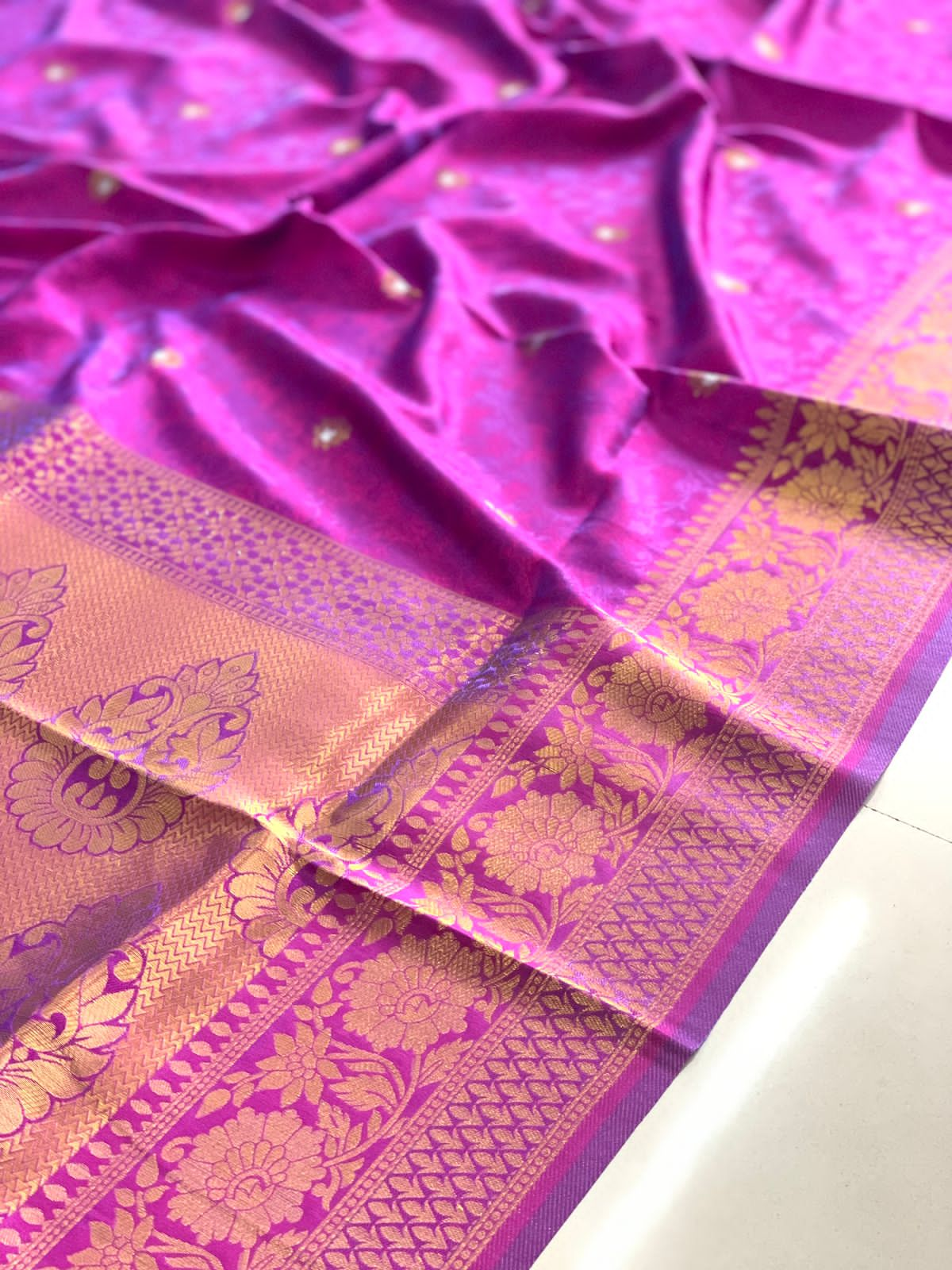 vivera international Parampara5 sarees Soft rich Banarasi elegant look saree single