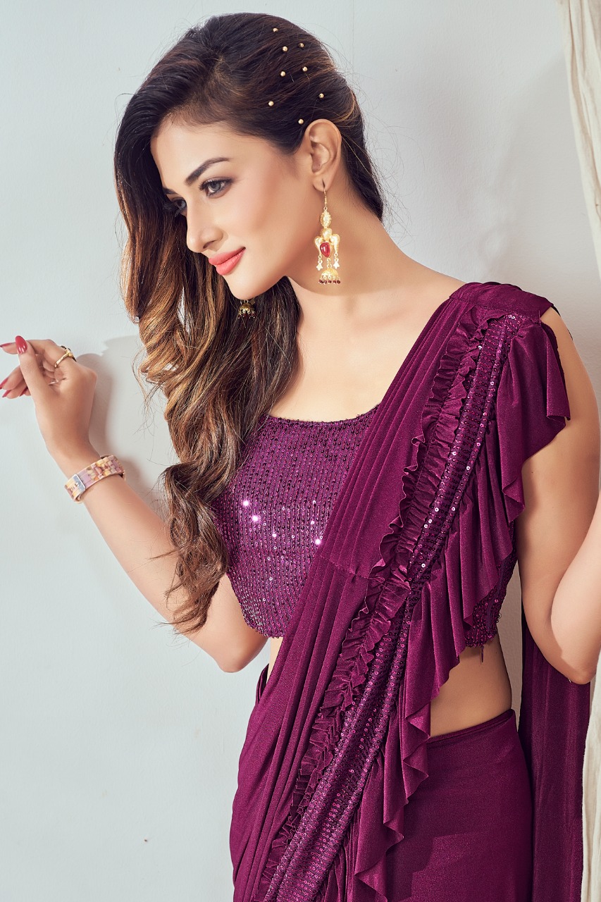 amoha trendz Design No 10210 Imported lycra attractive look saree catalog