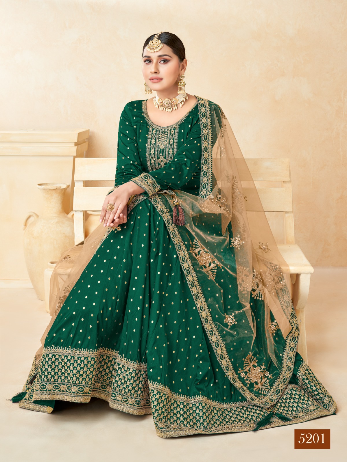 dani aanaya 5200 serice vol 152 tafeta attractive look salwr suit catalog