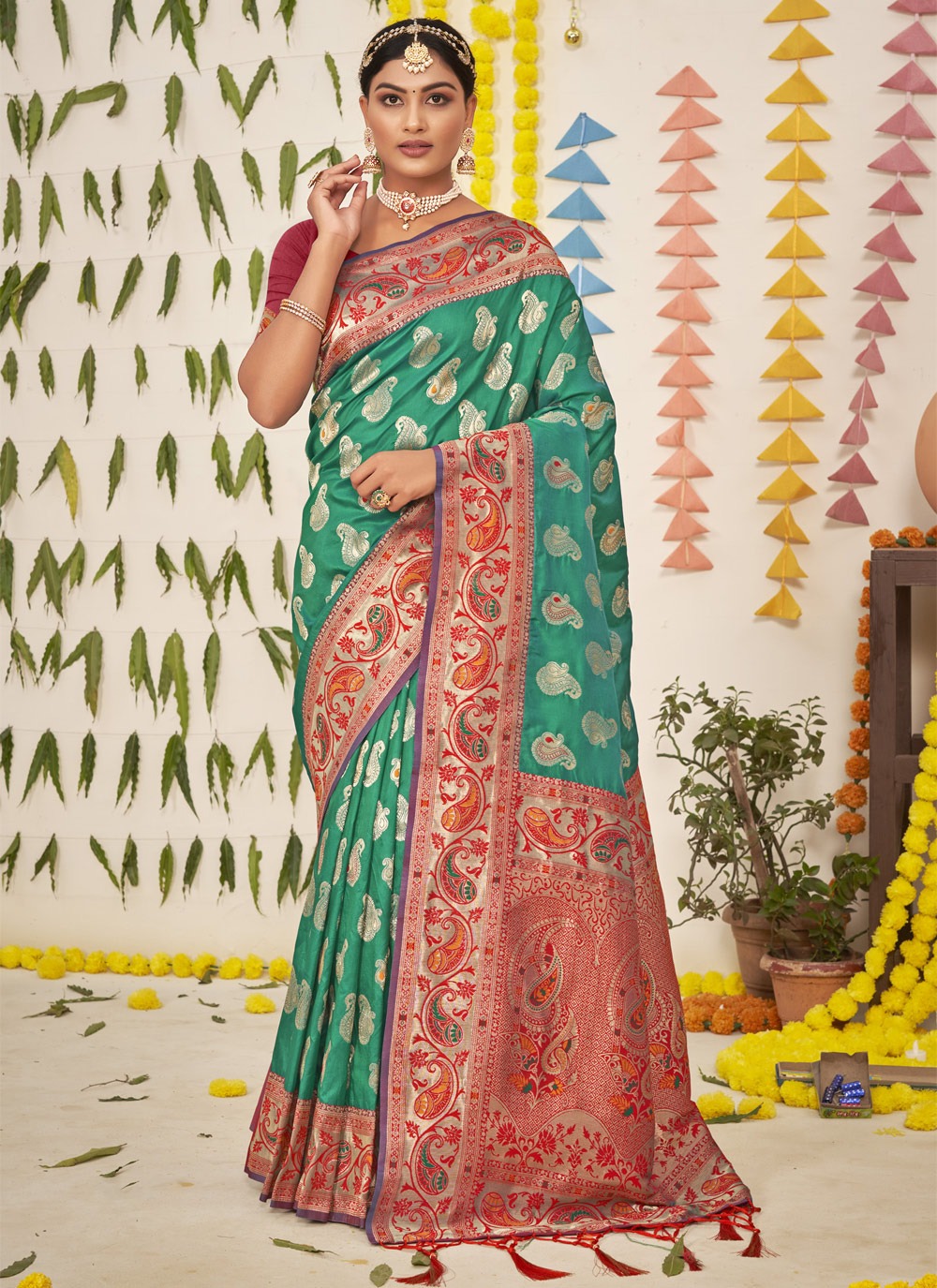 sangam print gunjeshwari silk silk elegant look saree catalog