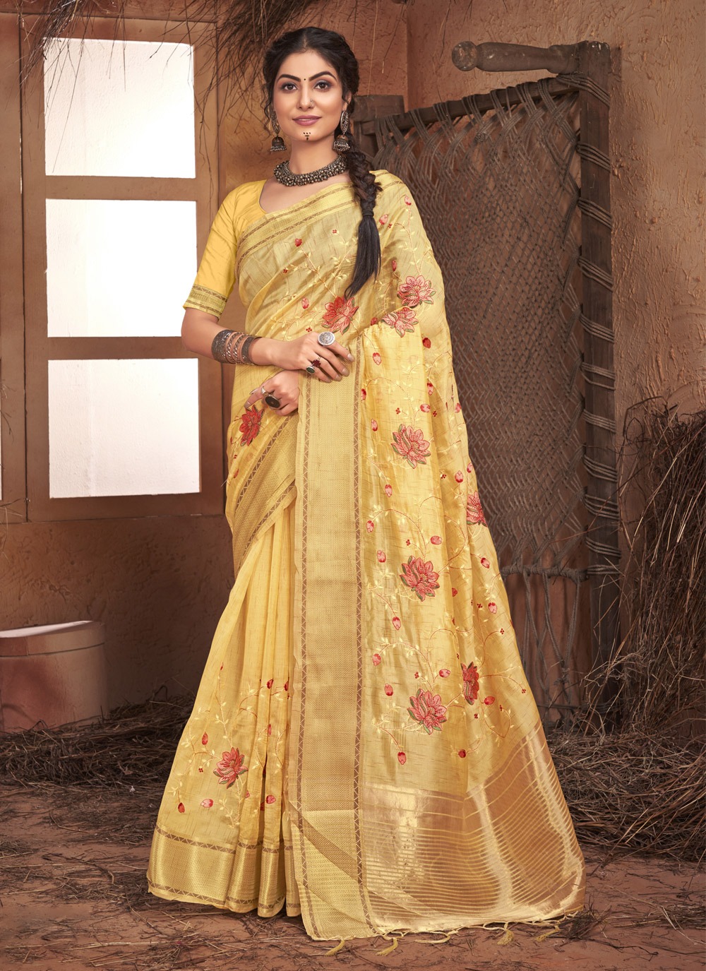 sangam print manbhawan organza decent look saree catalog