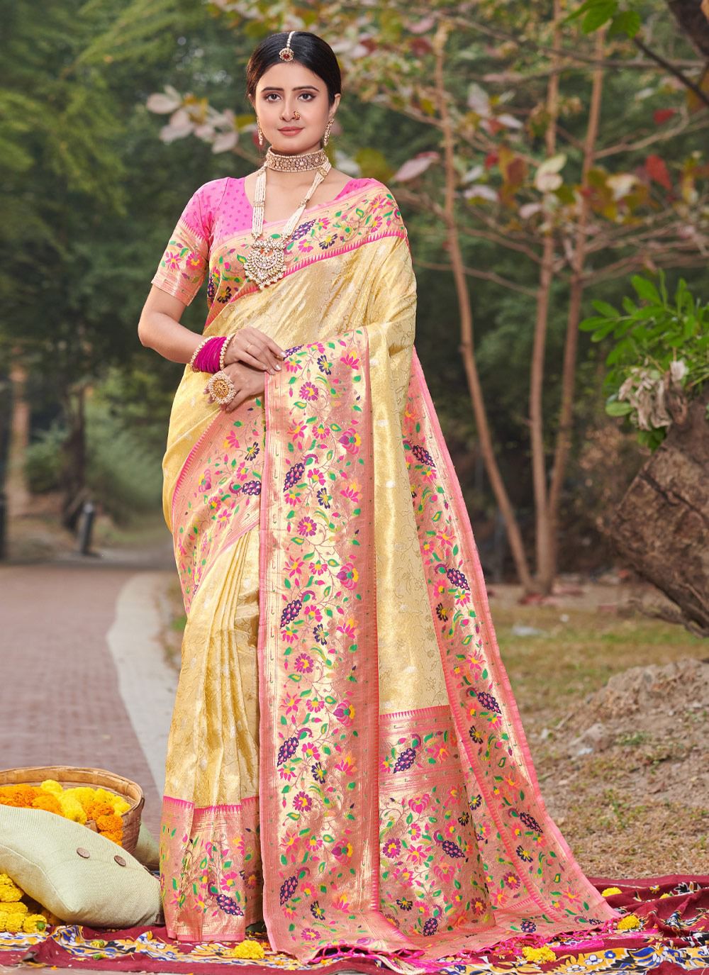 sangam print sonpari Paithani Silk elegant look saree catalog