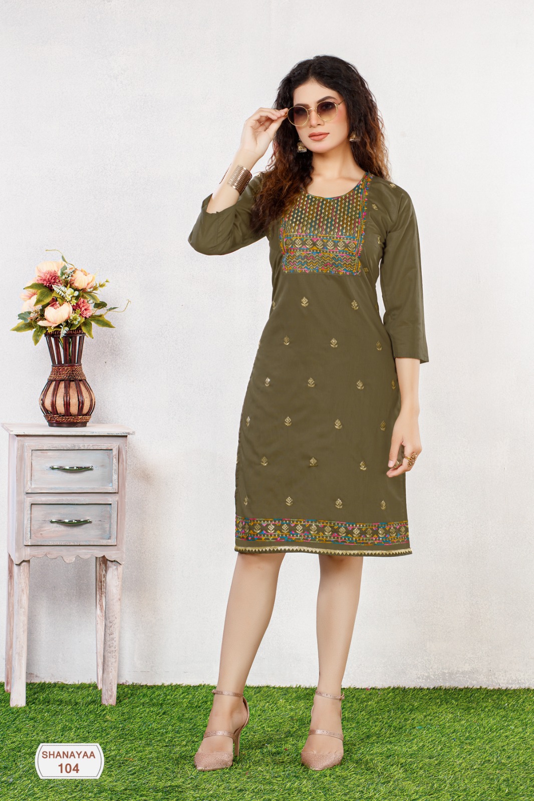 Banwery Fashion shanayaa chanderi silk new and modern style kurti catalog