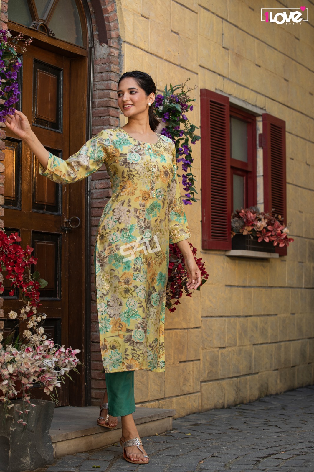 s4u gold modal gorgeous look kurti catalog