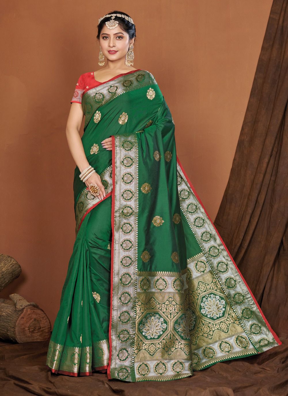 sangam print  Bansuri Banarasi Silk elegant look saree catalog