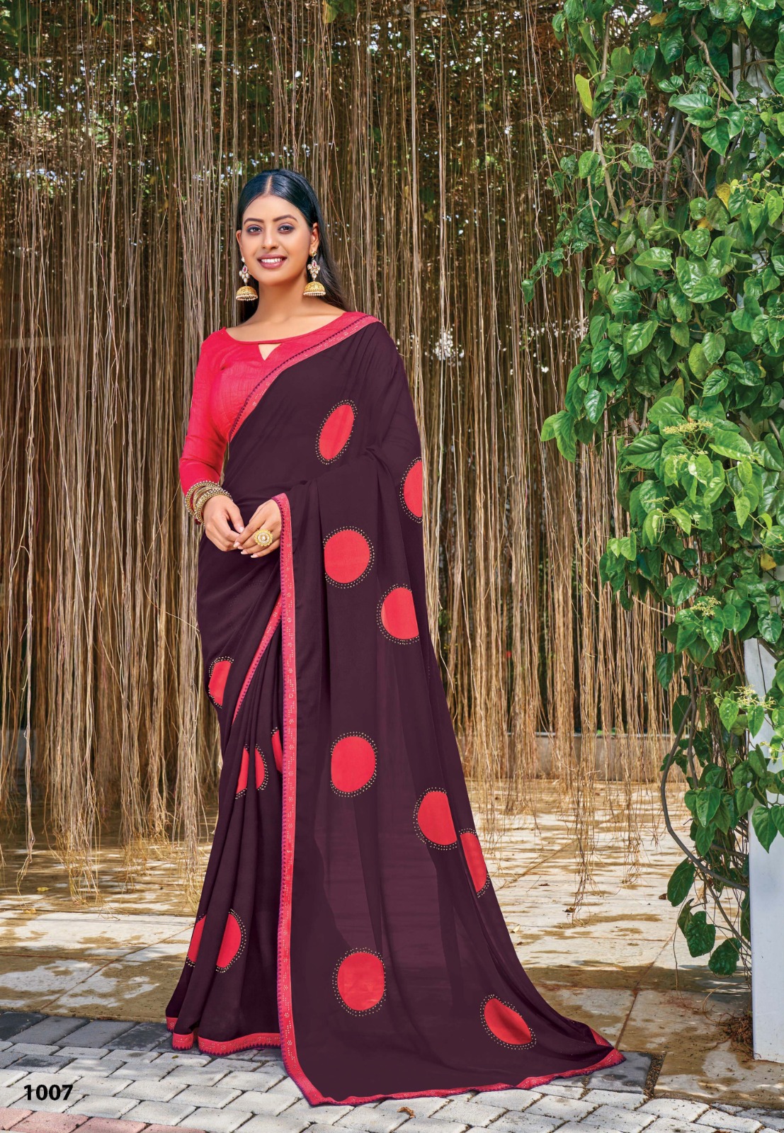 saroj nagme Heavy Geometric attractive look saree catalog