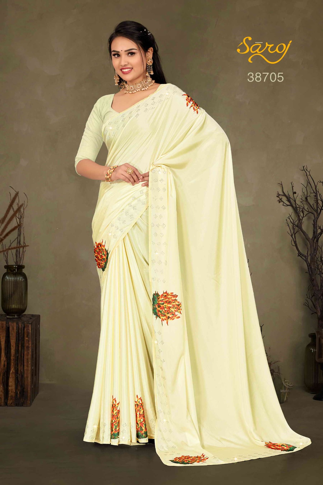 saroj saree Tanmayi crape silk regal look saree catalog