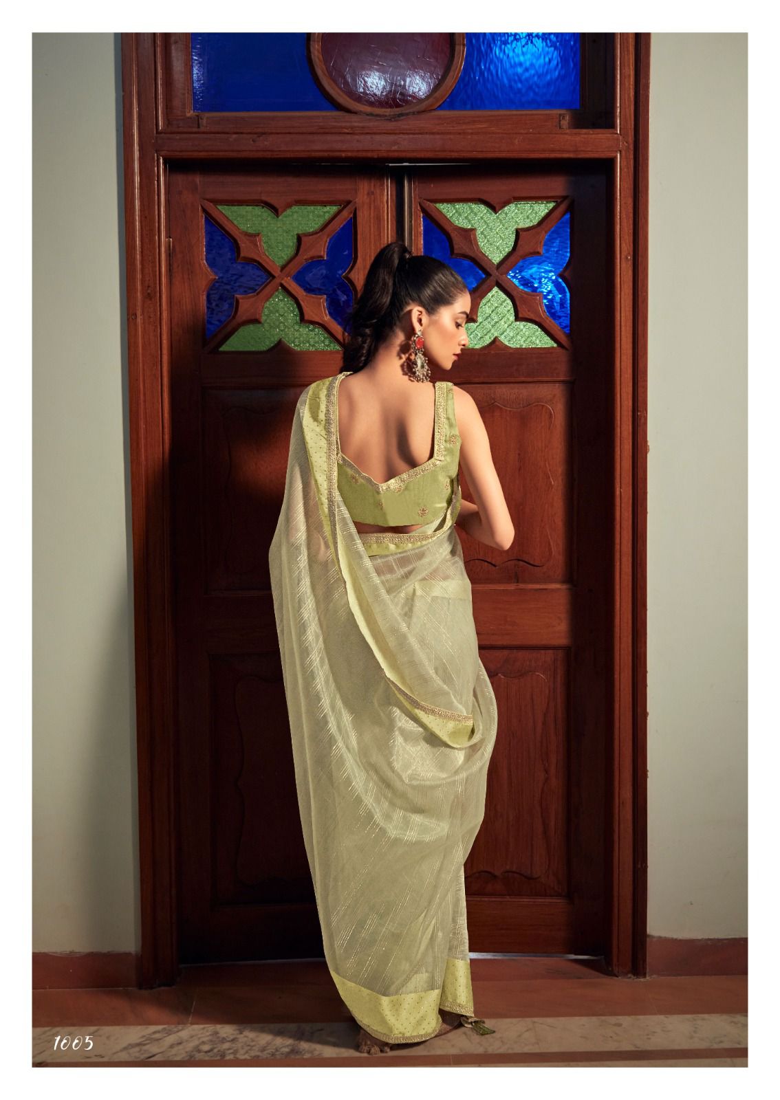 lt kashvi cretion sangam organza decent look saree catalog