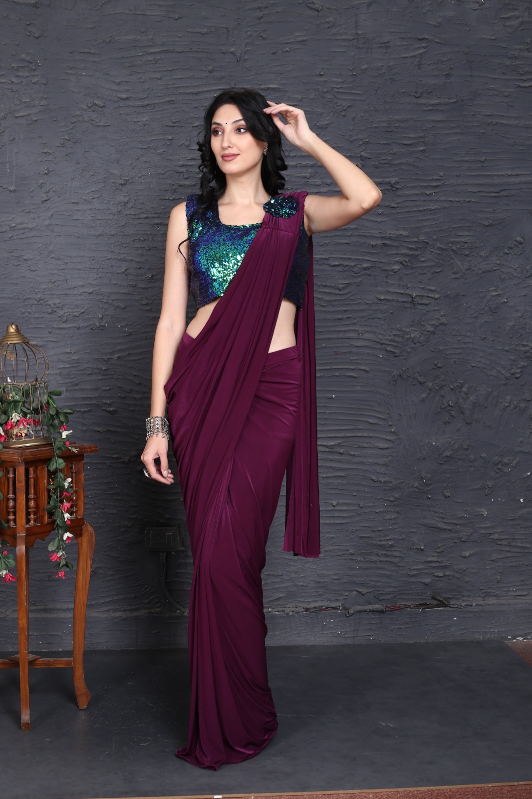 amoha tendz D No AT 107 Imported Fabric regal look saree catalog