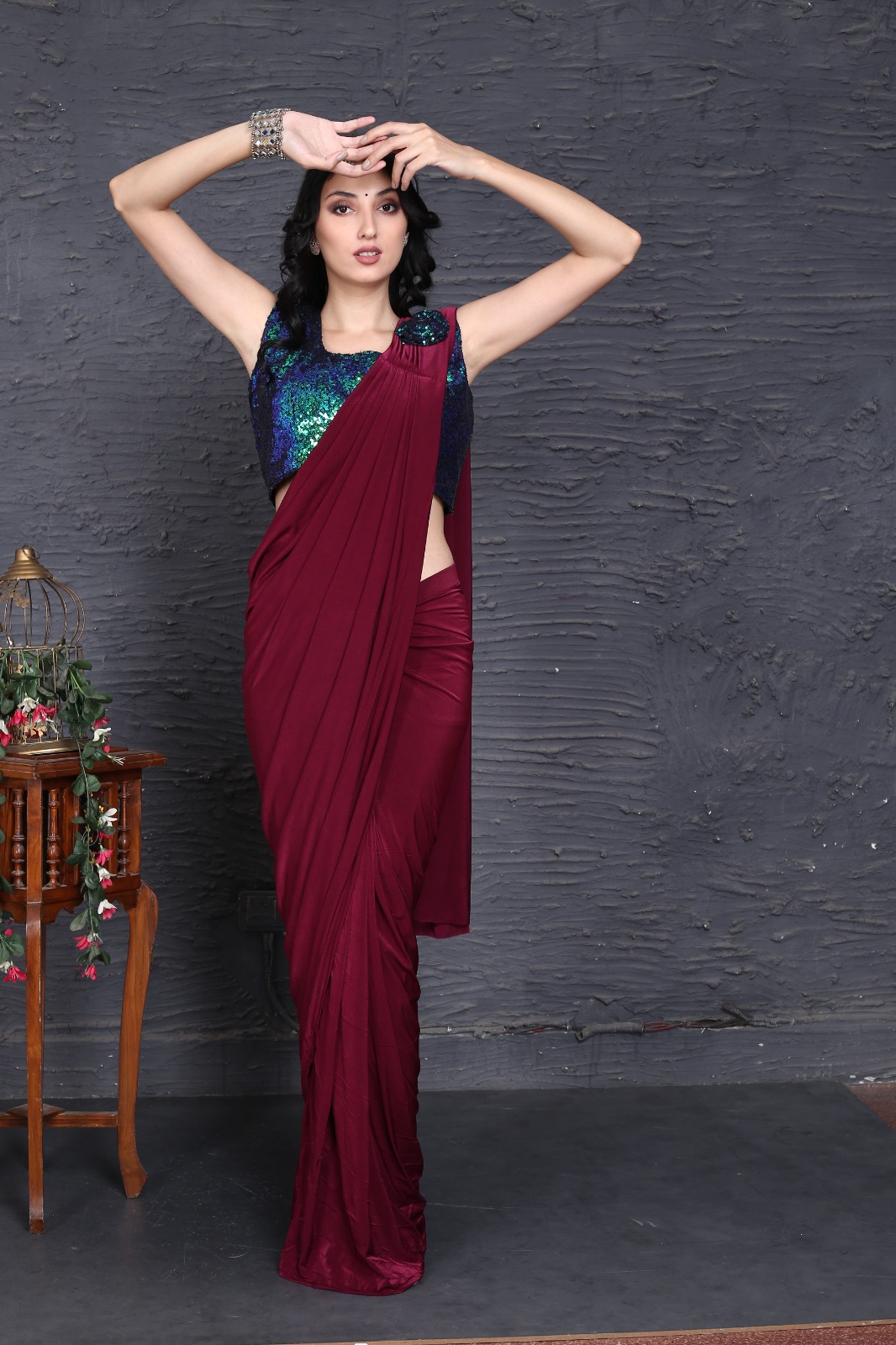 amoha tendz D No AT 107 Imported Fabric regal look saree catalog