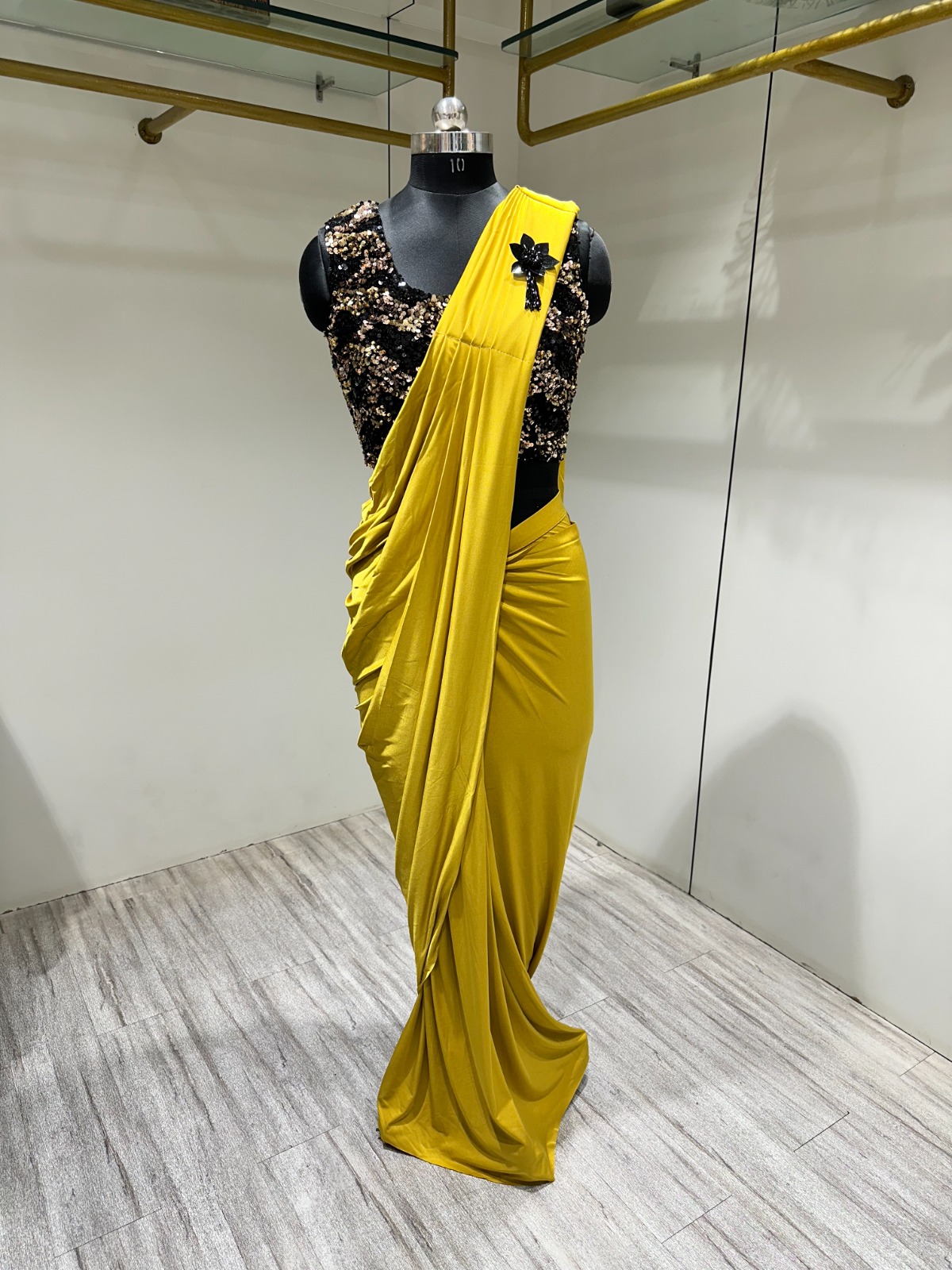 amoha trendz d no 10136 Imported Fabric innovative look saree catalog