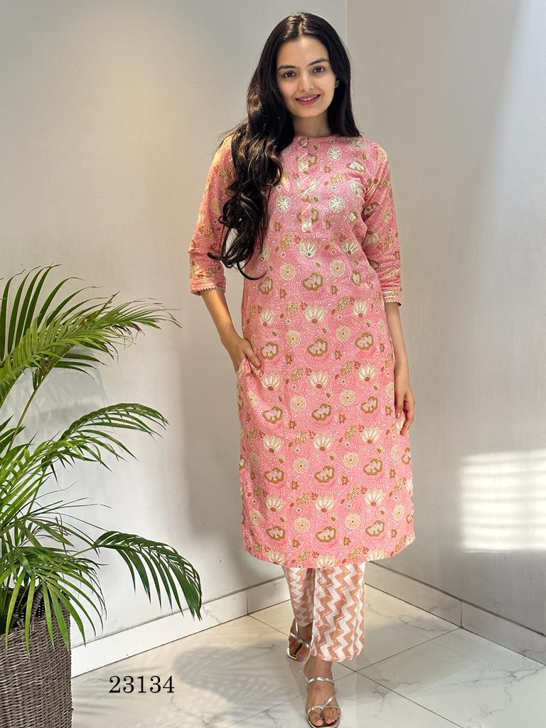 indira d no 23134 cambric elegant look kurti bottom  size set