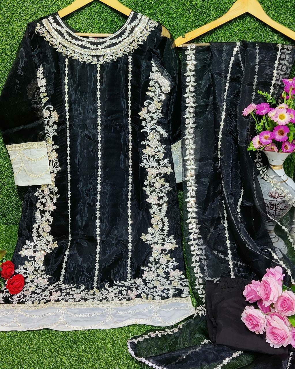 Ramsha ramsha r 1031 nx orgenza decent look top bottom dupatta catalog