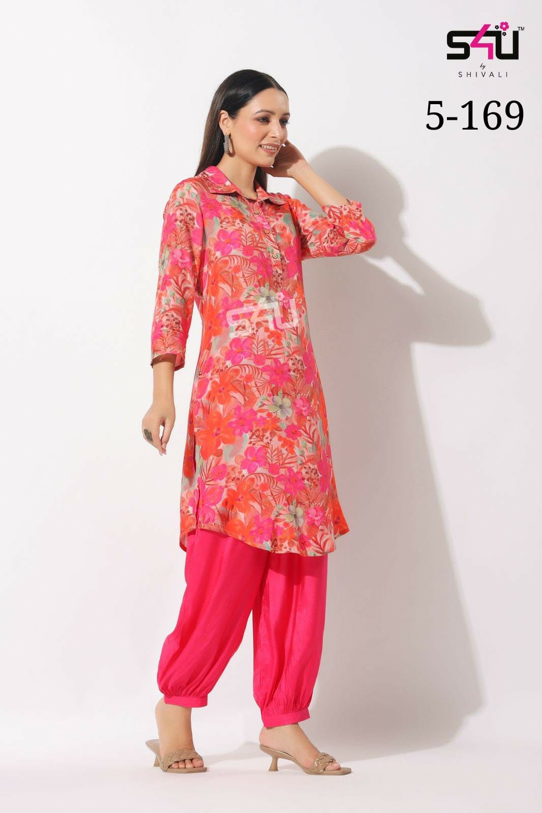 s4u d no 5-169 fancy regal look kurti size set