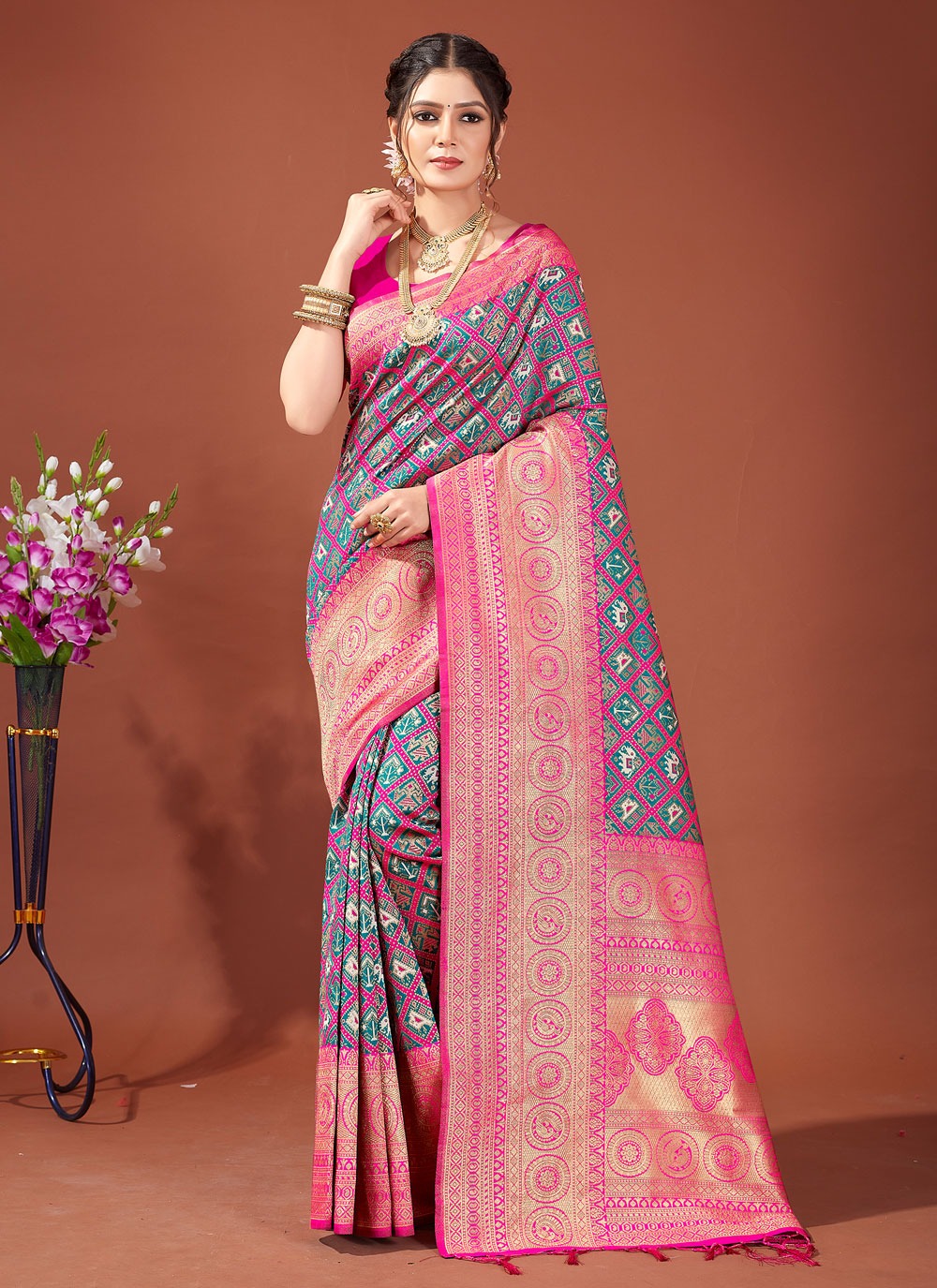 sangam print ruchi patola silk festive look saree catalog