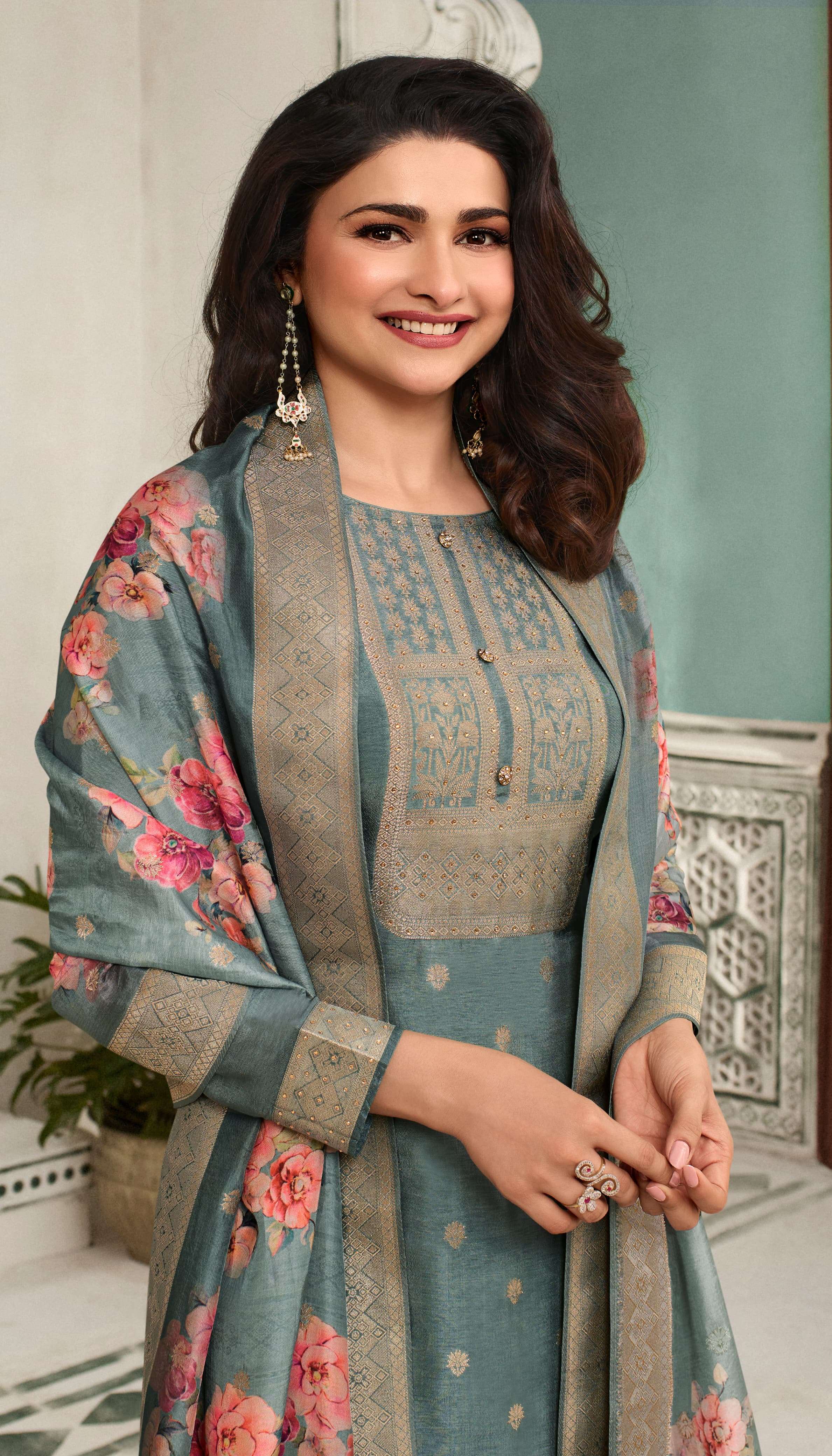 vinay fashion kuleesh zareena 8 dola jaquard exclusive look salwar suit catalog