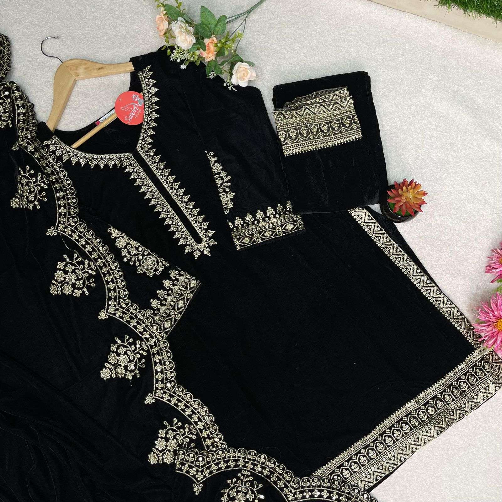 afsana heena 2 velvet catchy embroidery look top bottom with dupatta size set