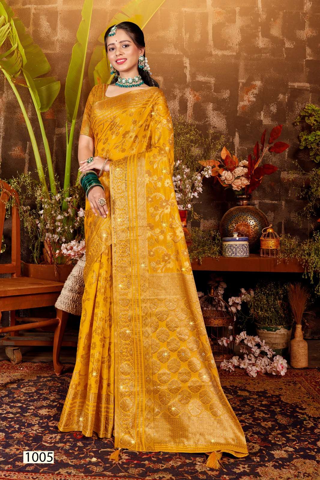 saroj kum kum 2 dola regal look saree catalog