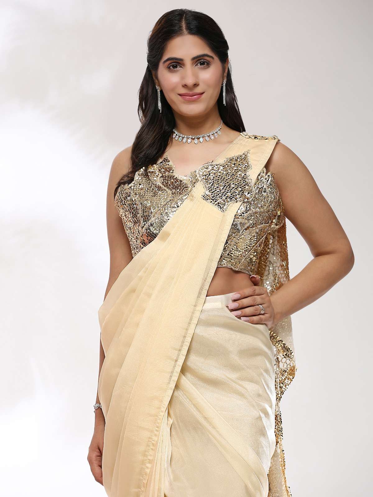 amoha trendz D NO A322 silk orgenza graceful look saree catalog