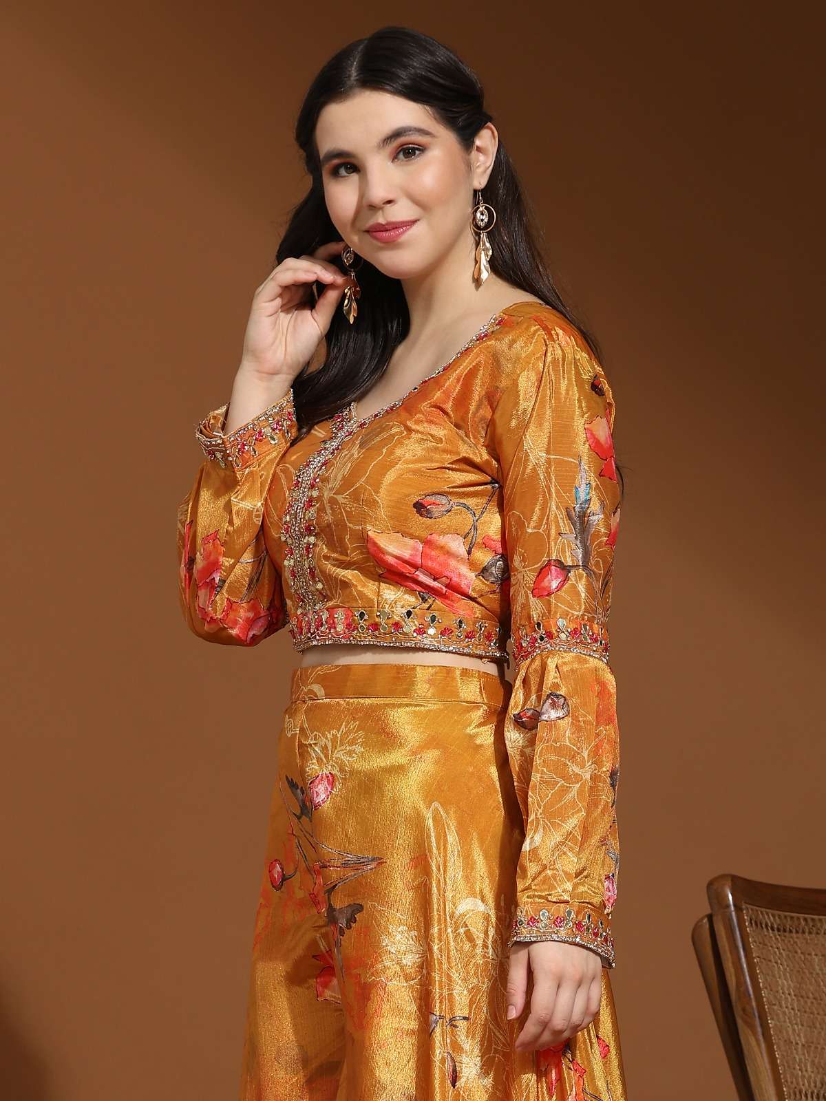 amoha trendz d no c 345 fancy regal look crpop top single