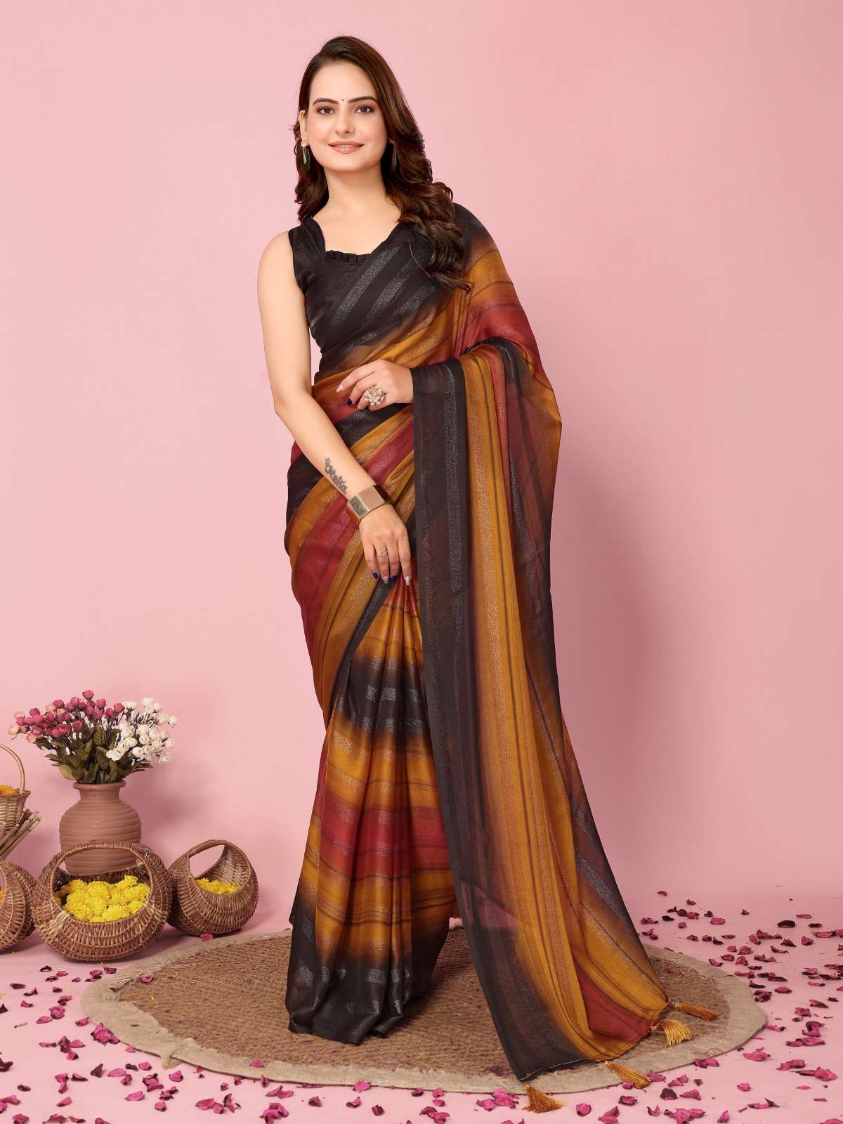 vivera Rangoli Zari patta catchy look saree single