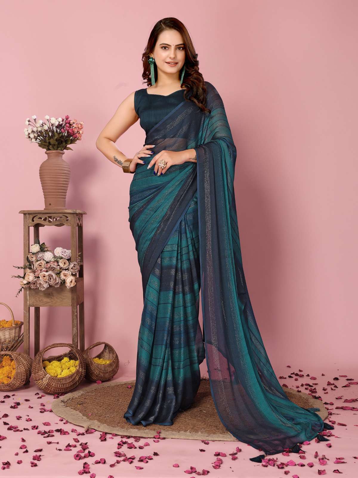 vivera Rangoli Zari patta catchy look saree single