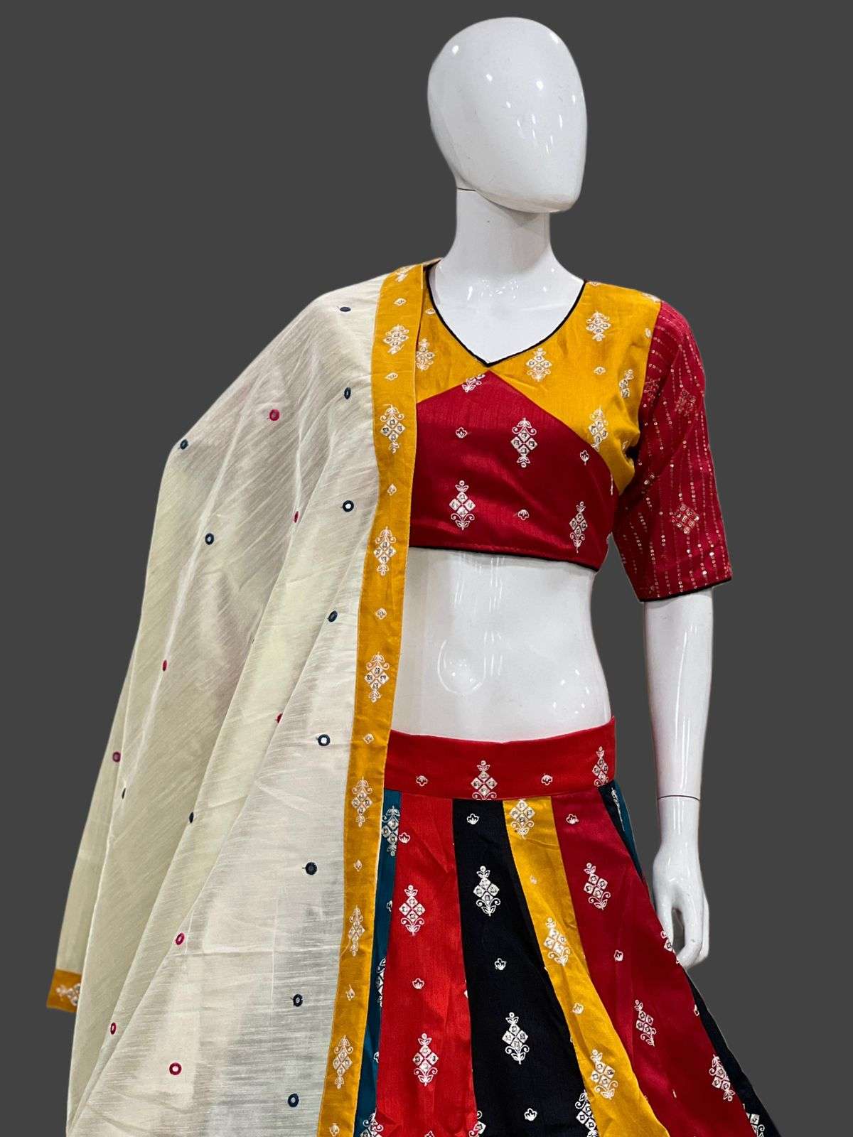 aawiya officeal  awy 7067  cotton festive look lehenga single