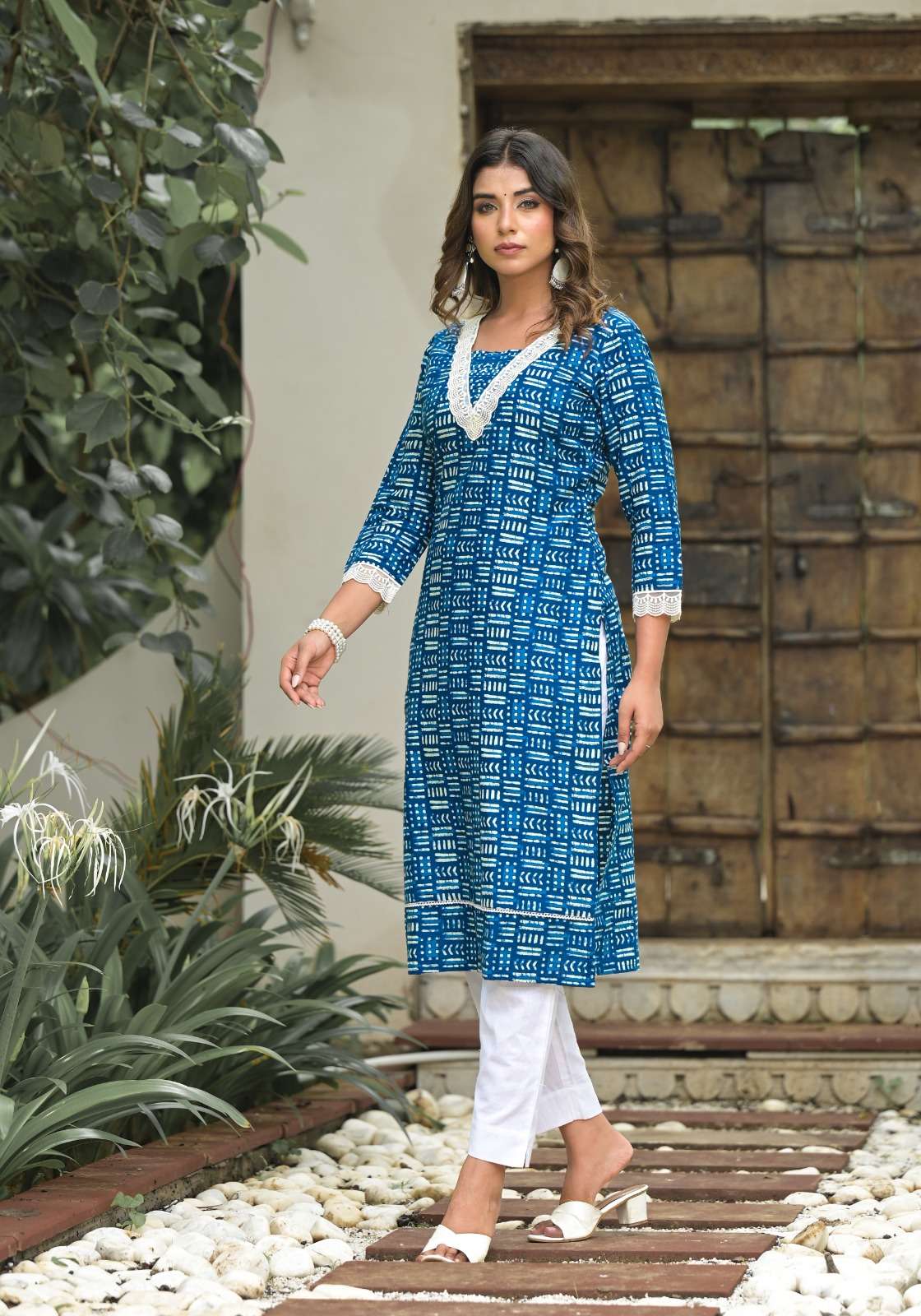 label khoj indigo cotton exclusive print kurti size set